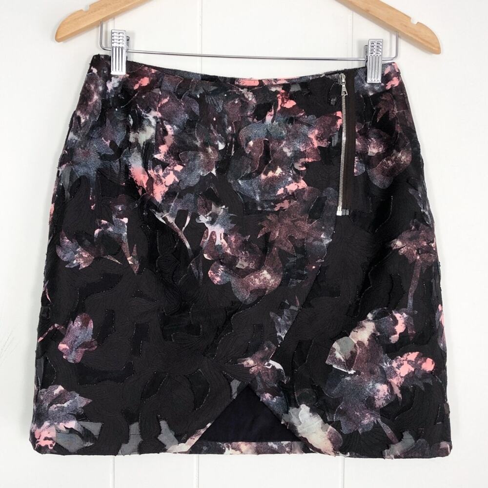 Luba Hannah Payne Floral Mini Skirt Whimsigoth Fairy Goth Tulip Hem Size 4 Black